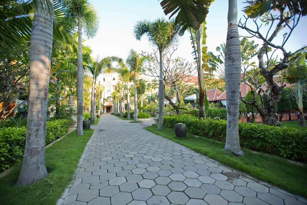 La Tradition D'Angkor Boutique Resort Сіємреап Екстер'єр фото